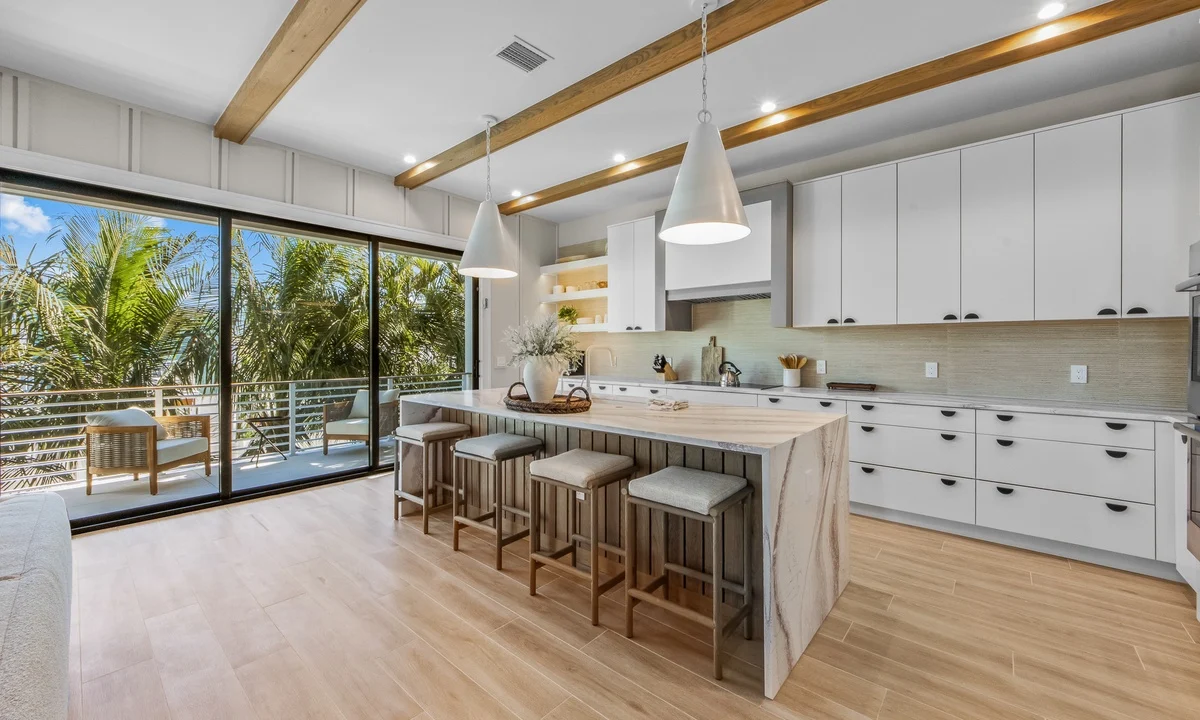 Wander Bradenton Beach Sanctuary #37