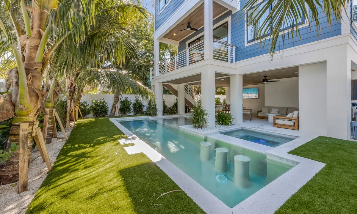 Wander Bradenton Beach Sanctuary #38