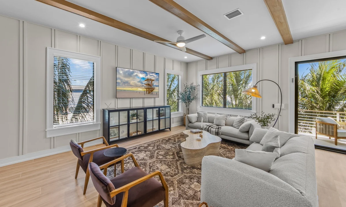 Wander Bradenton Beach Sanctuary