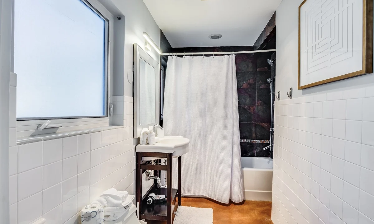 Wander Holmes Beach Palms #13