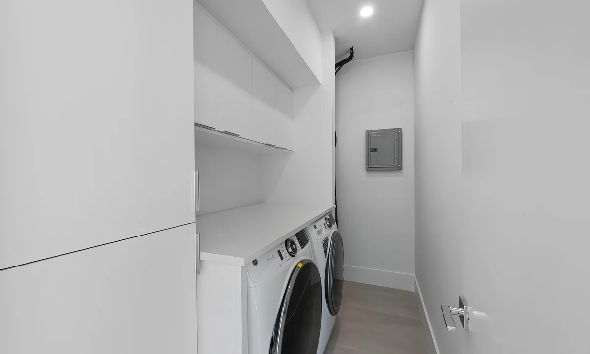 Wander Anna Maria Glow