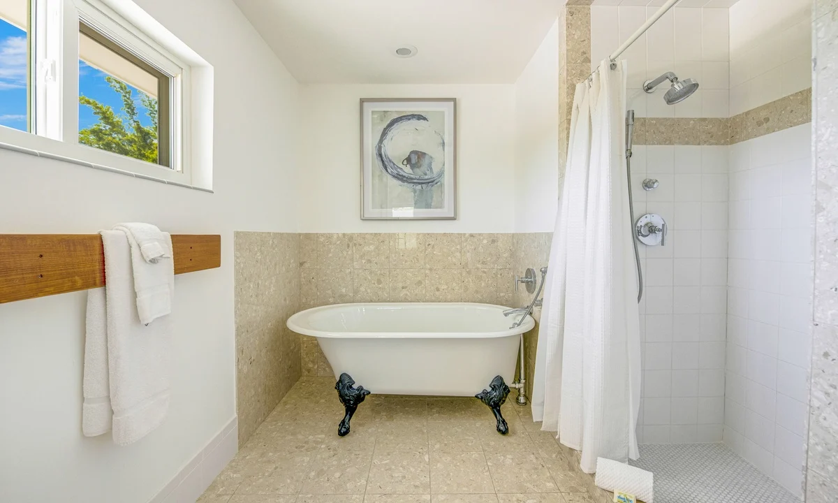 Wander Holmes Beach Palms #15