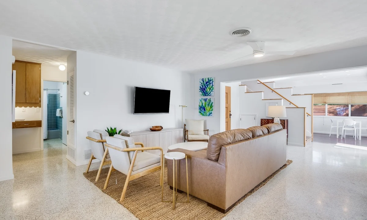 Wander Holmes Beach Palms #29