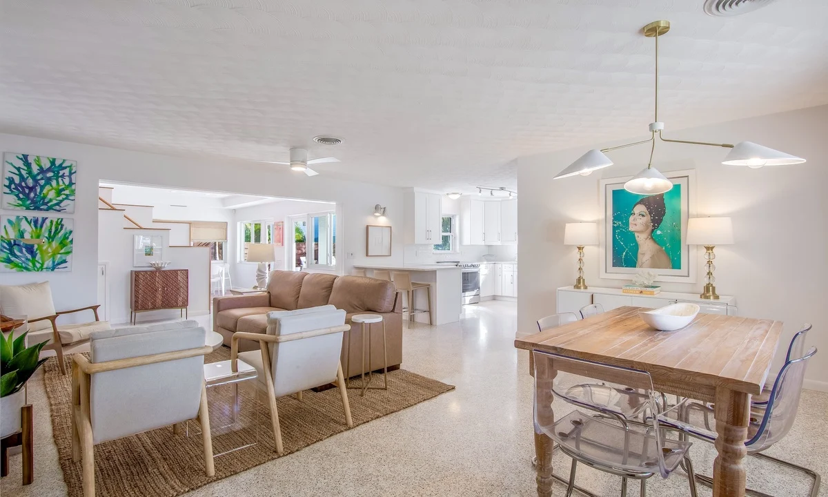 Wander Holmes Beach Palms #30