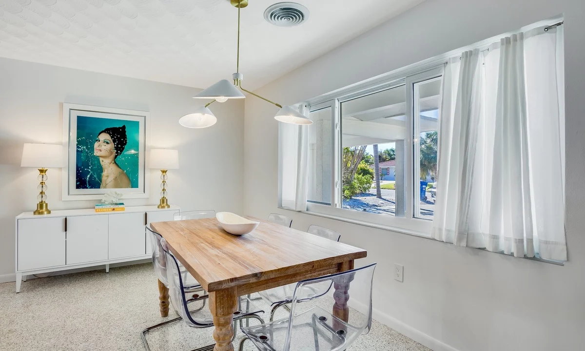 Wander Holmes Beach Palms #21