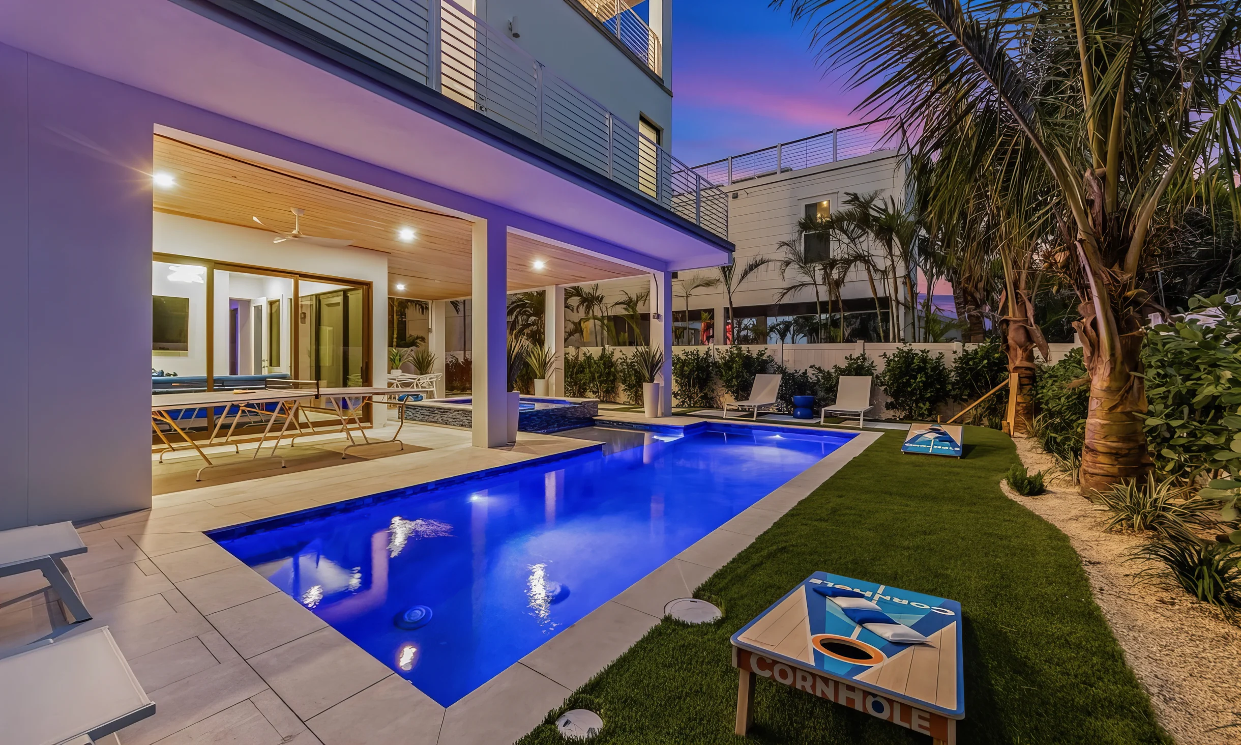 Wander Anna Maria Glow #33