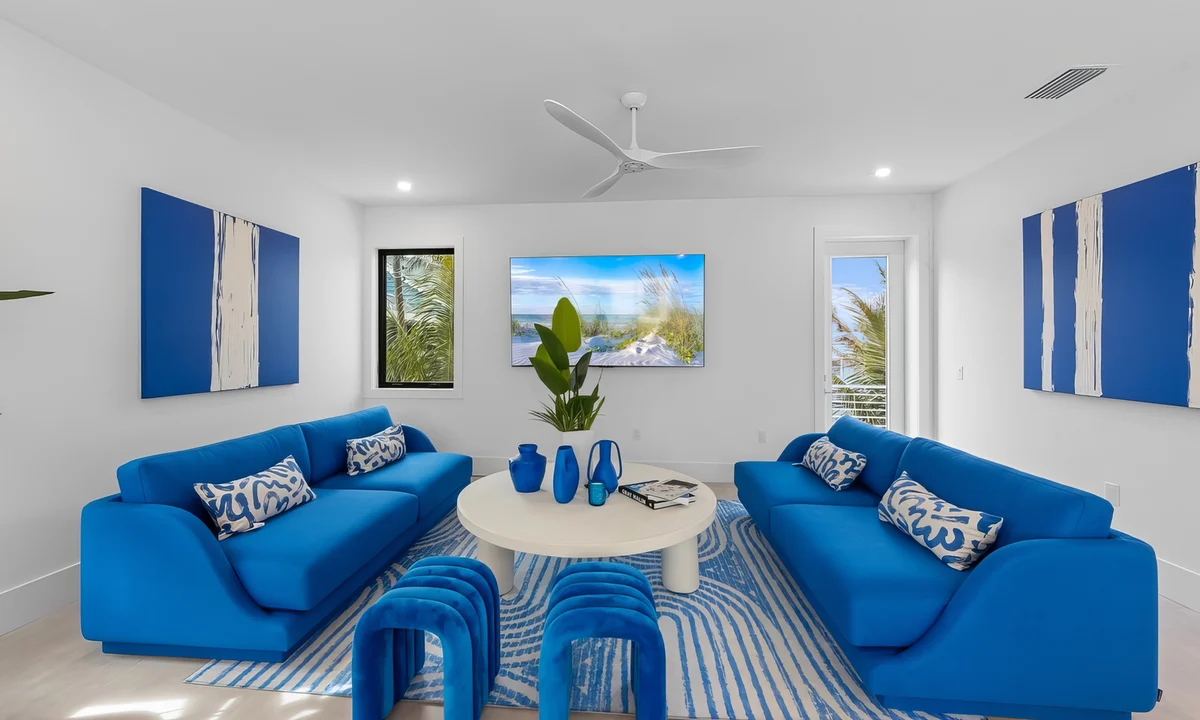 Wander Anna Maria Glow