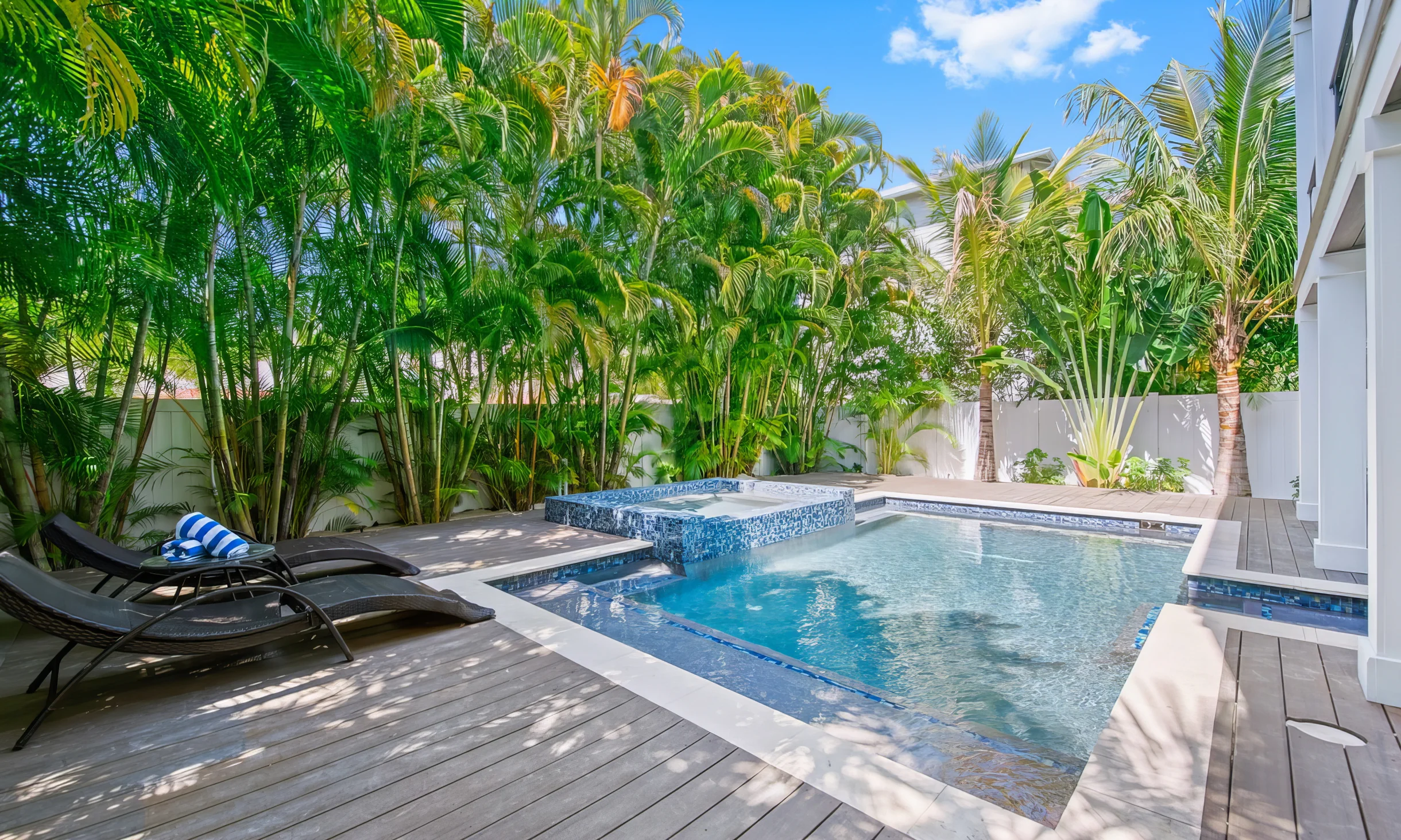 Wander Bradenton Golden #31