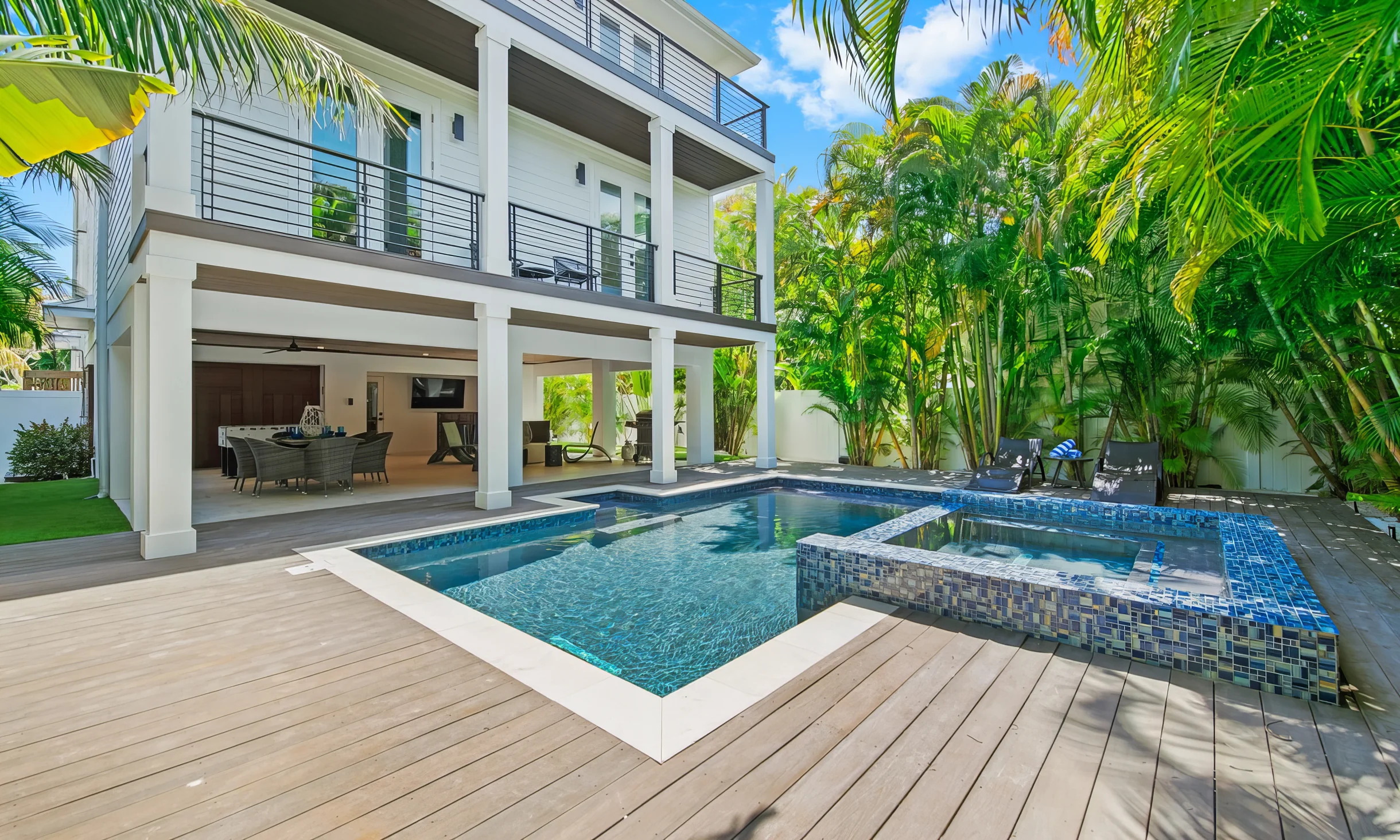 Wander Bradenton Golden #11