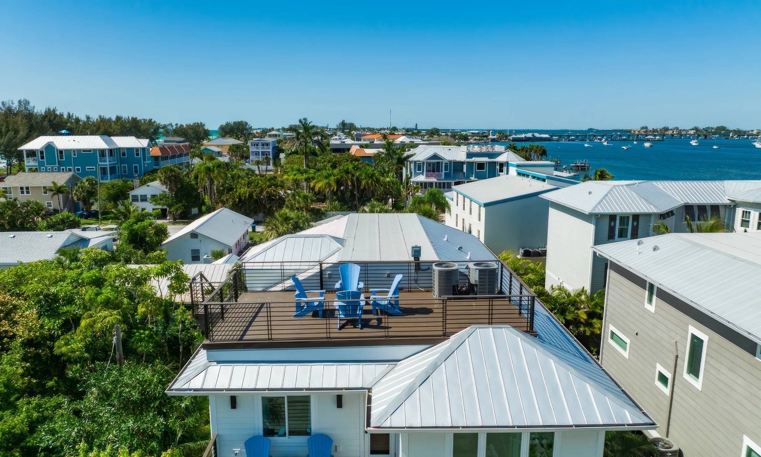 Wander Bradenton Golden #32