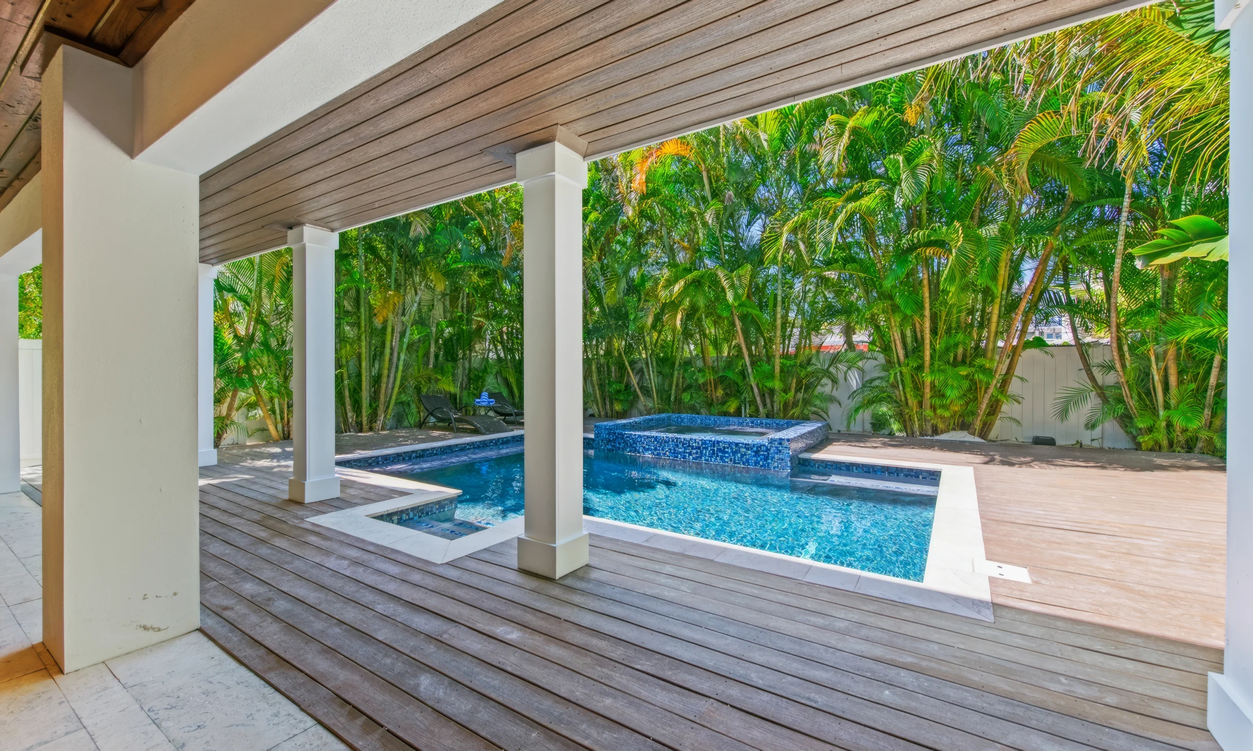 Wander Bradenton Golden #46