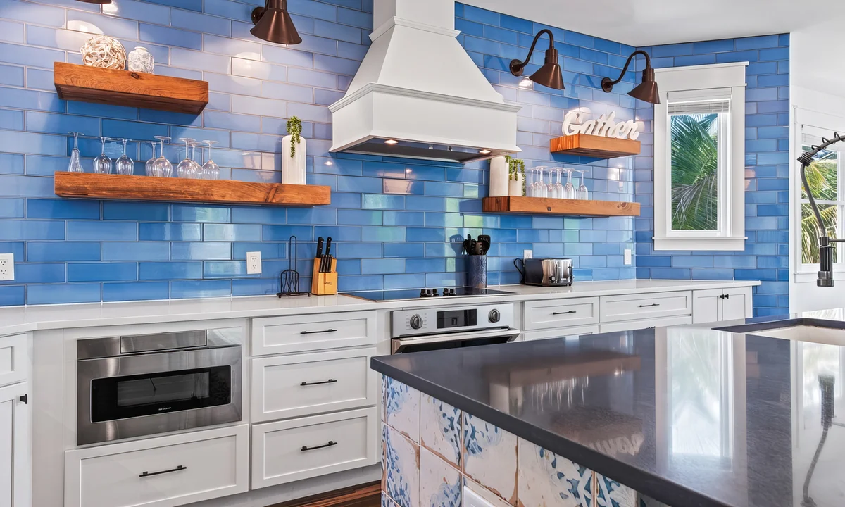 Kitchen image 1