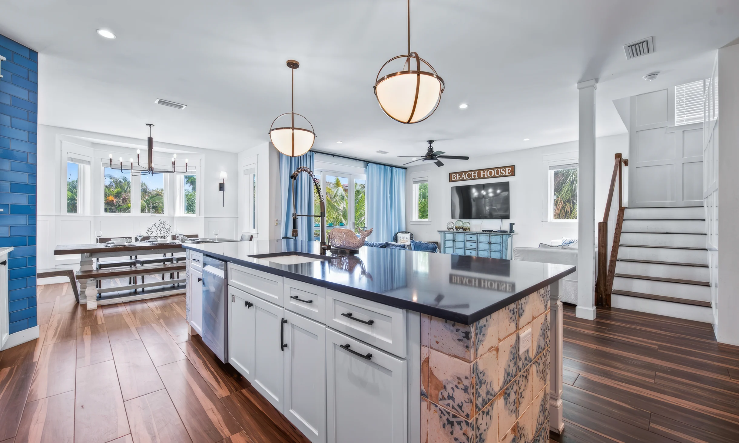 Wander Bradenton Golden #48