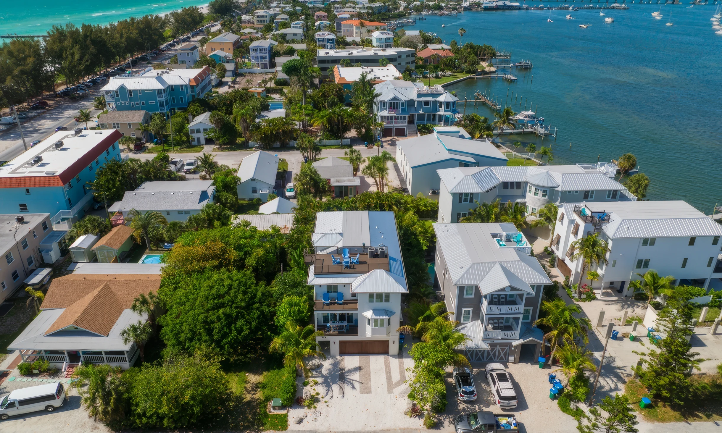 Wander Bradenton Golden #5