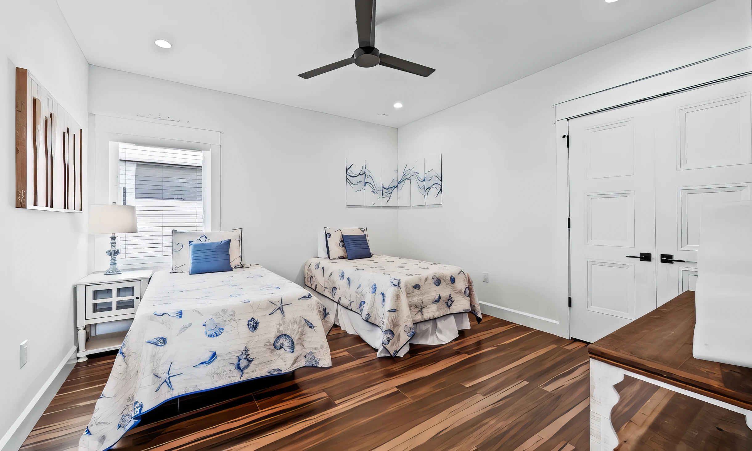 Wander Bradenton Golden #19