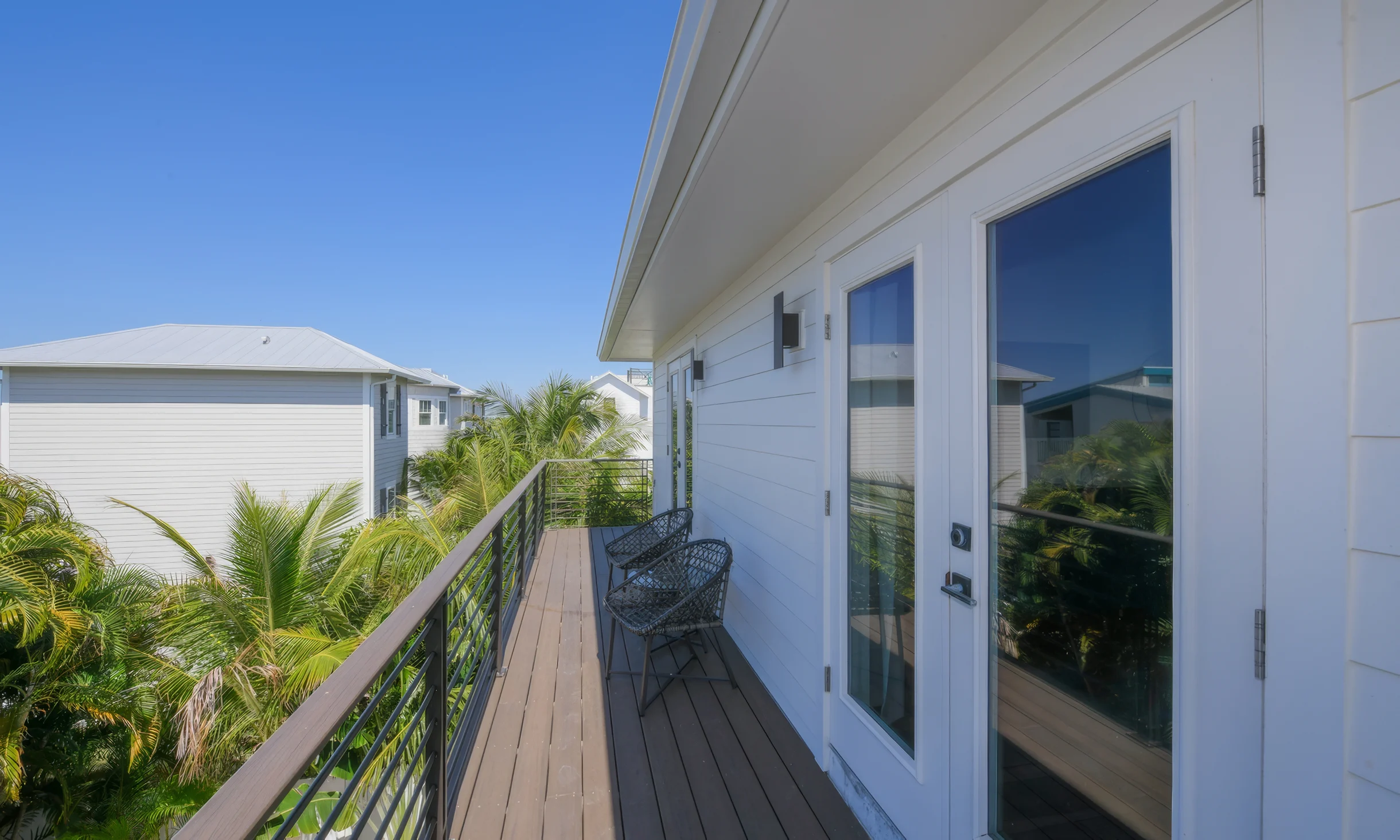 Wander Bradenton Golden #36