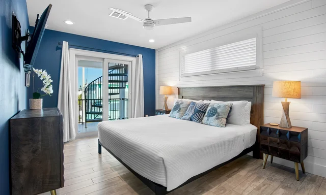 Bedroom 1 image 1