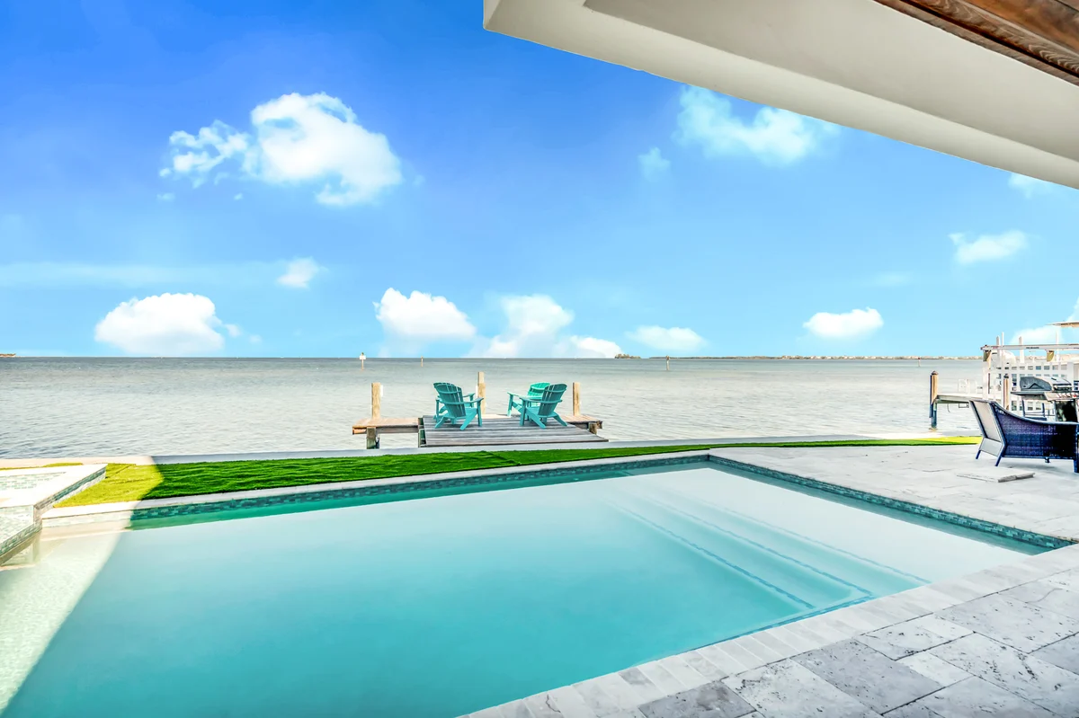 Wander Holmes Beach Bayfront #9