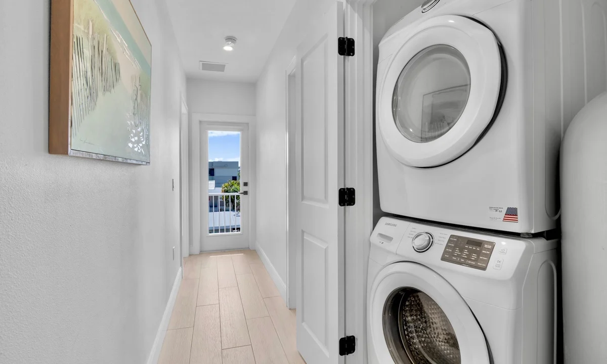 Wander Bradenton Beach Glow #8