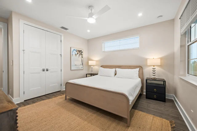 Bedroom 1 image 1