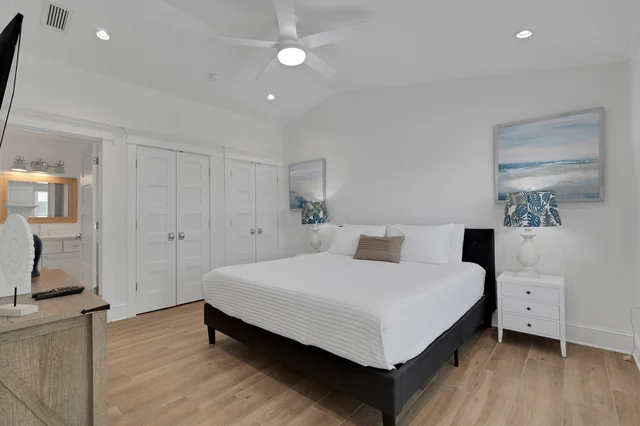 Bedroom 5 image 1