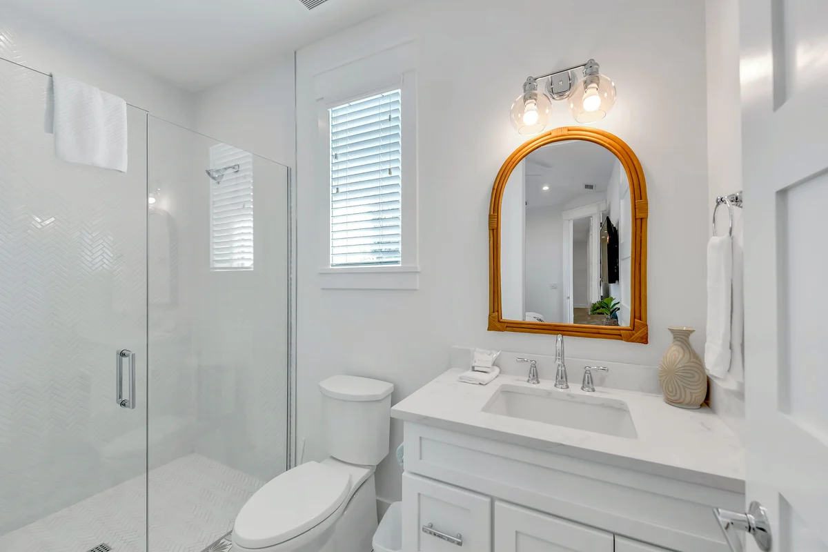 Wander Siesta Escape