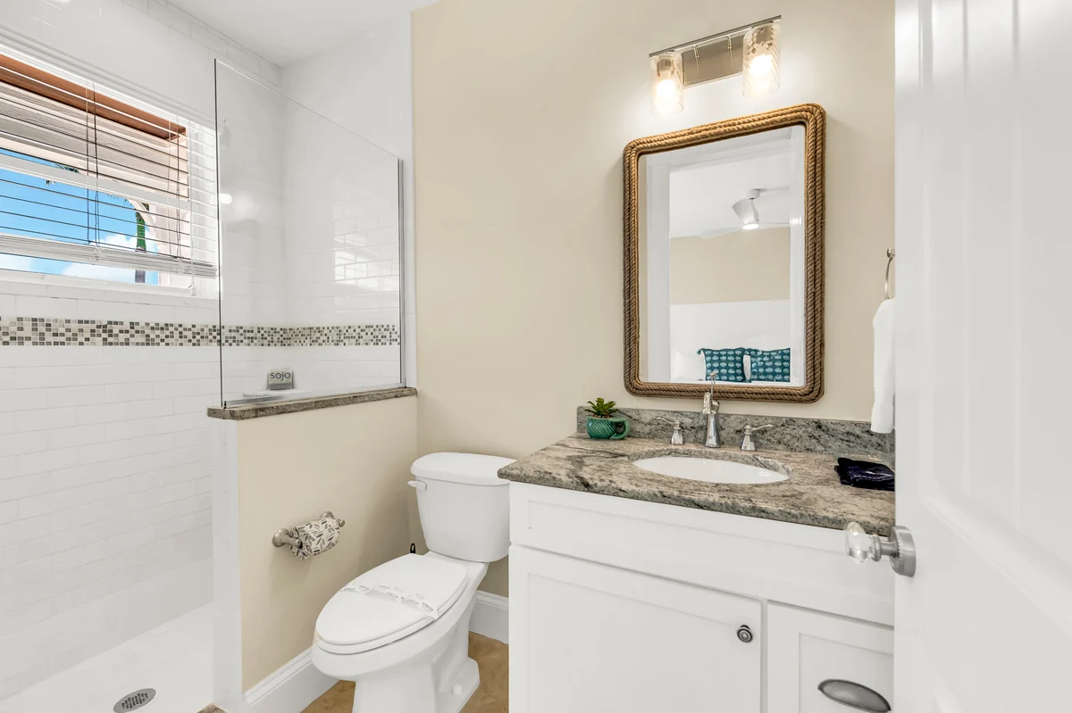 Wander Holmes Beach Bayfront #19