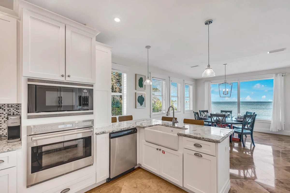 Wander Holmes Beach Bayfront #33