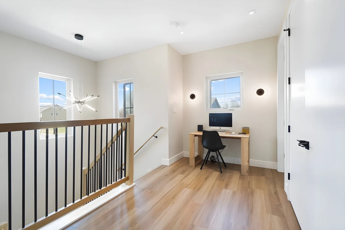 Wander Lewis Center Modern