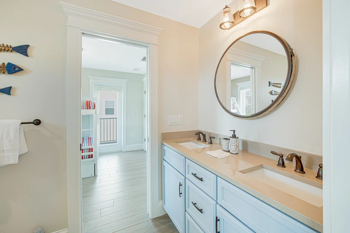 Wander Bradenton Beach Golden #13