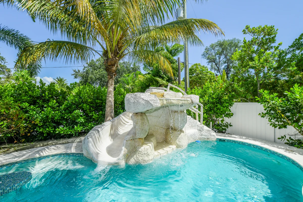 Wander Bradenton Beach Golden #40