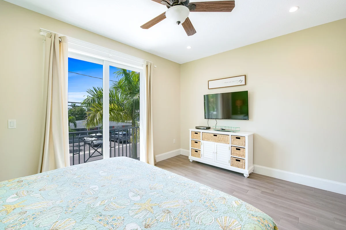 Wander Bradenton Beach Golden #43