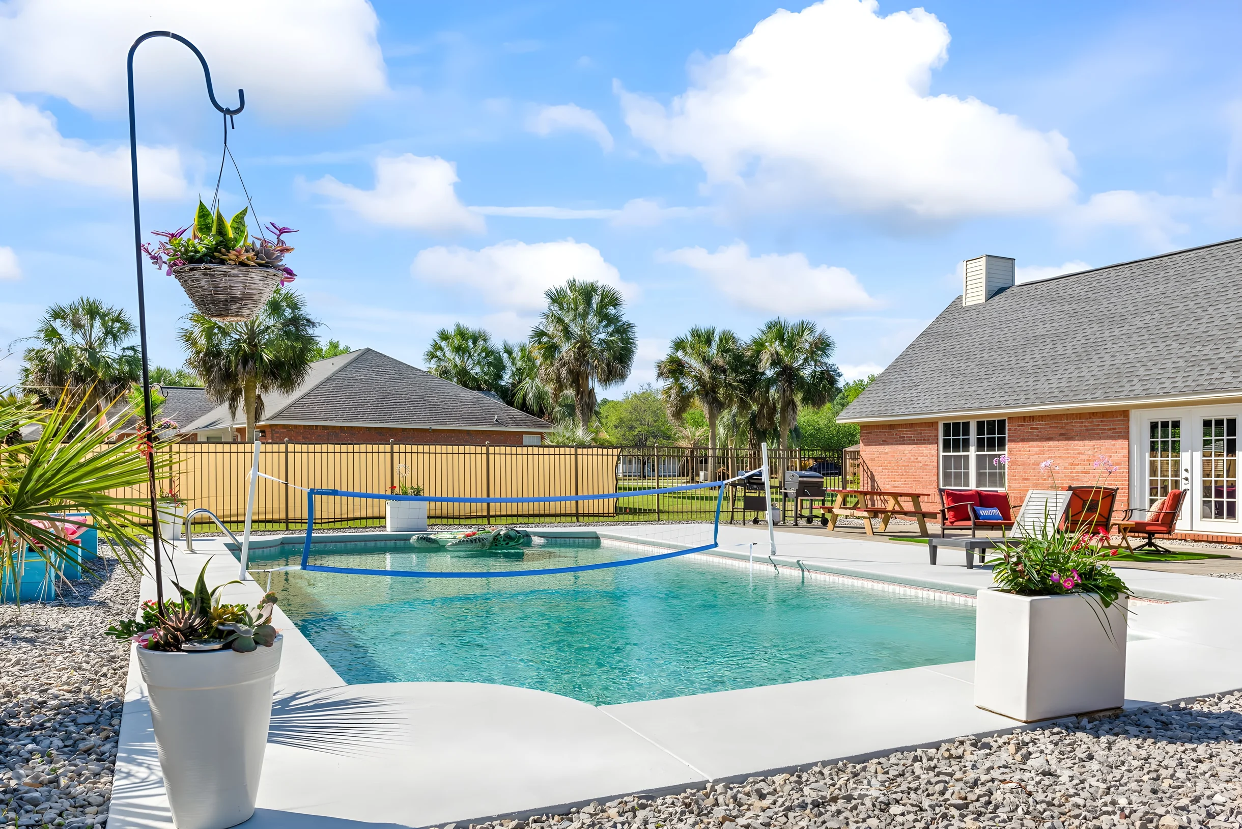 Home in Navarre property photo 1