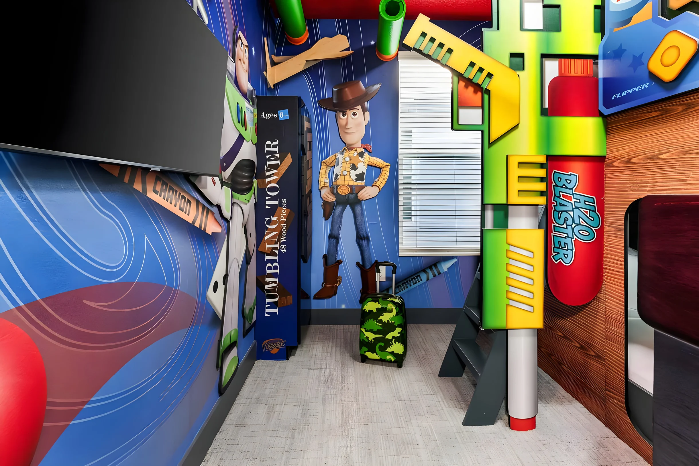 VOR4845PP: 7 Bed, Superhero City, Toy Box, Gaming Nook #25