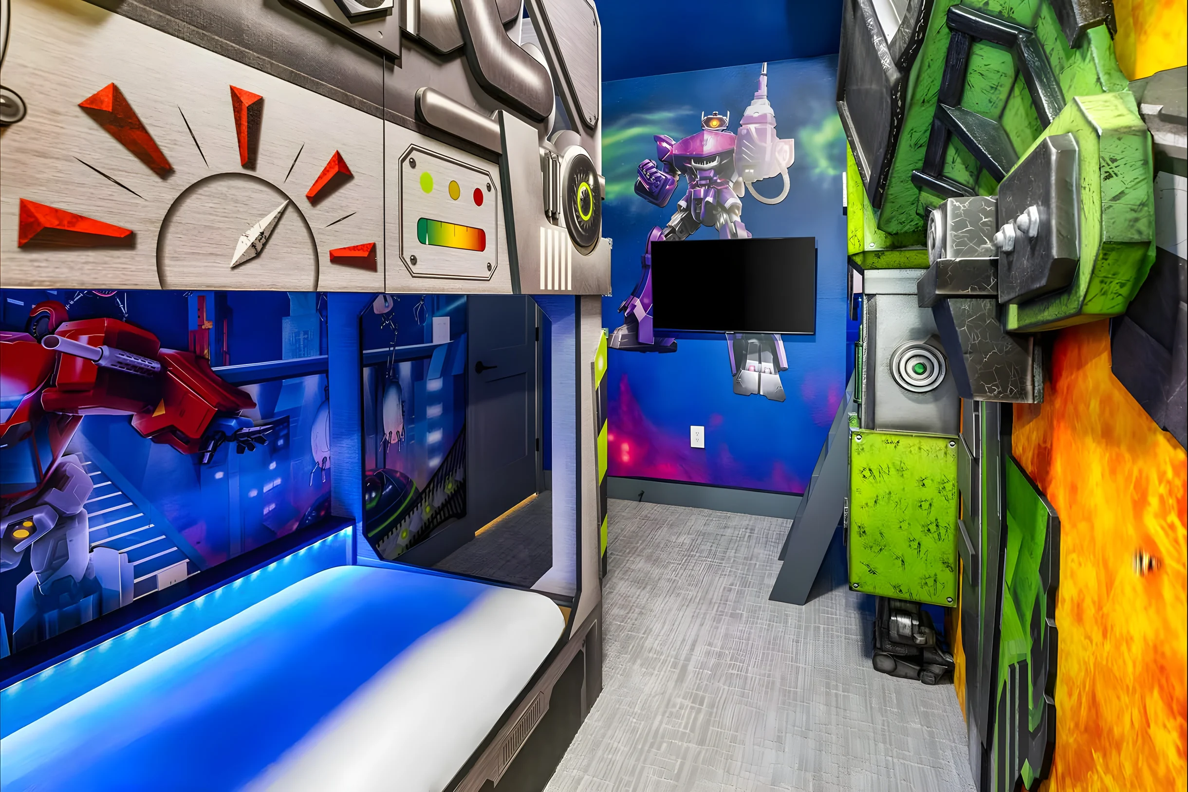 VOR4862HW: 4 Bed, Robot Warriors, Pool #16