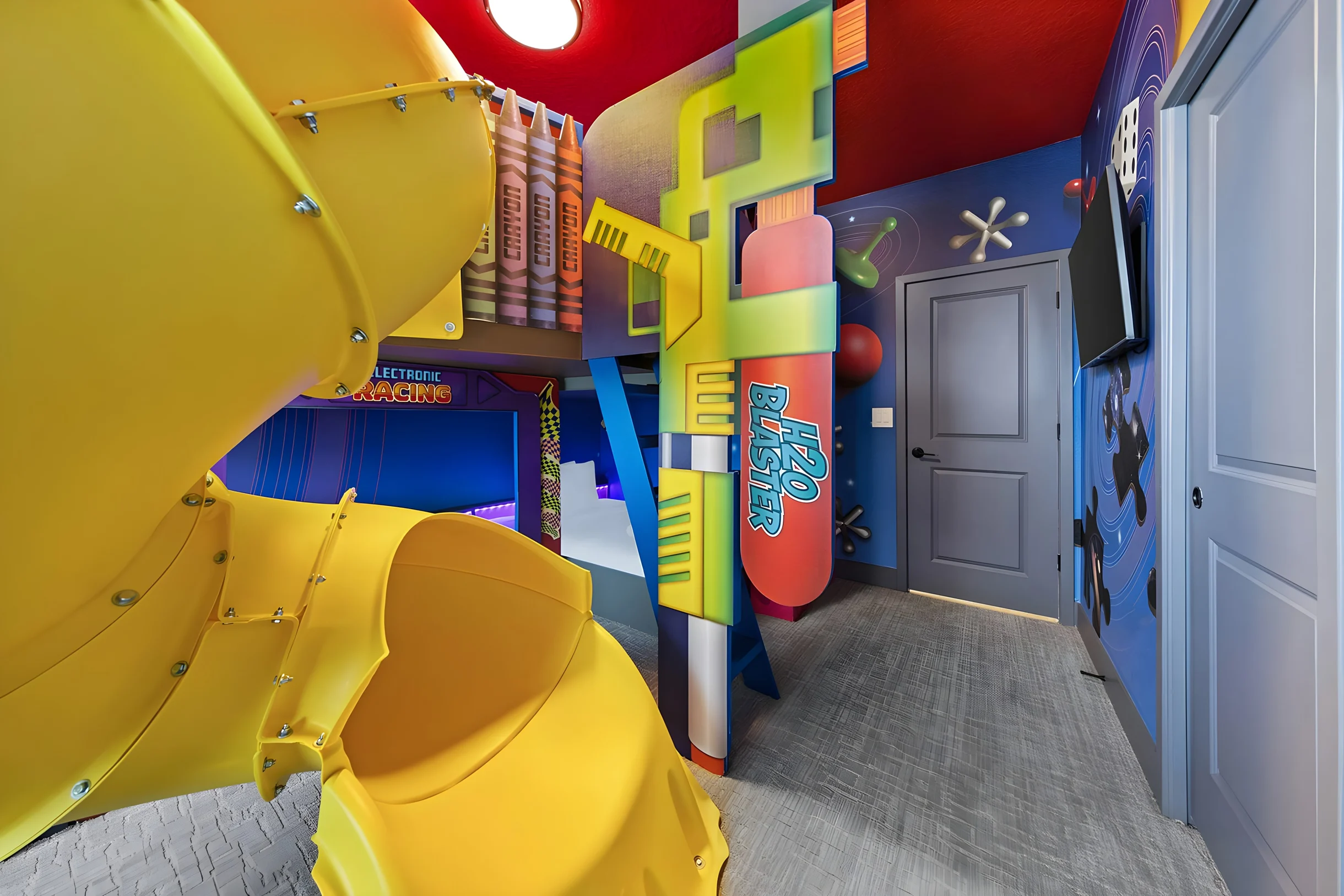 VOR5235AA: 6 Bed, Toy Box, Gaming Loft #58