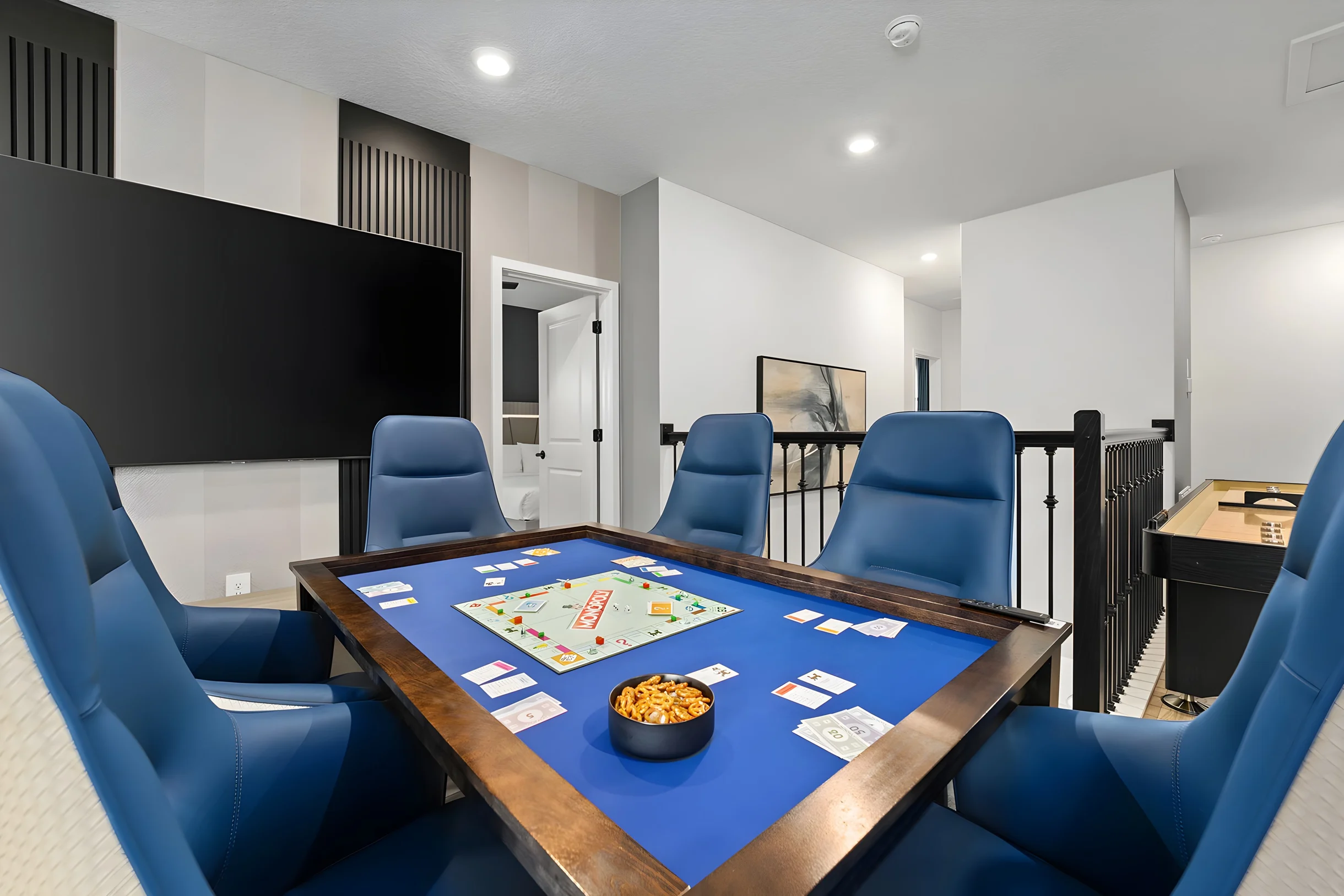 VOR5439CD: 9 Bed, Marine Magic, Gamer's Paradise, Theater #58