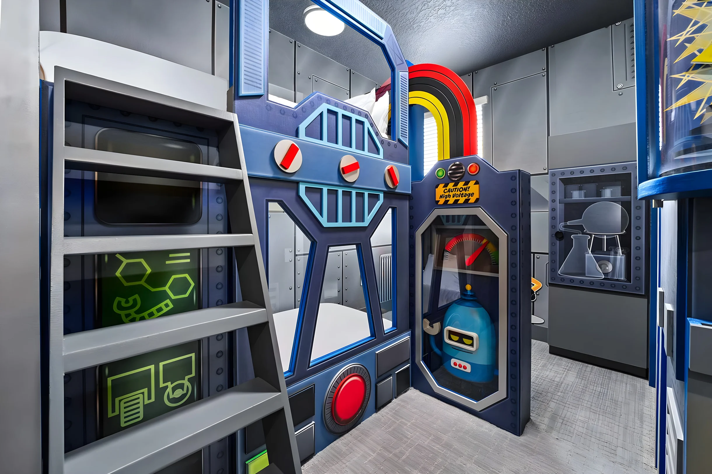 VOR5527AA: 6 Bed, Imagination Lab, Theater #56
