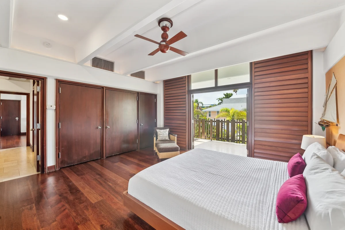 Wander Anna Maria Bluffs #39