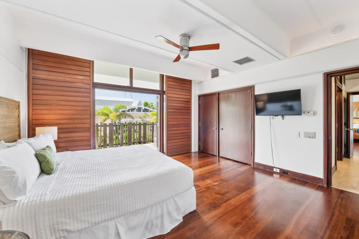 Wander Anna Maria Bluffs #25