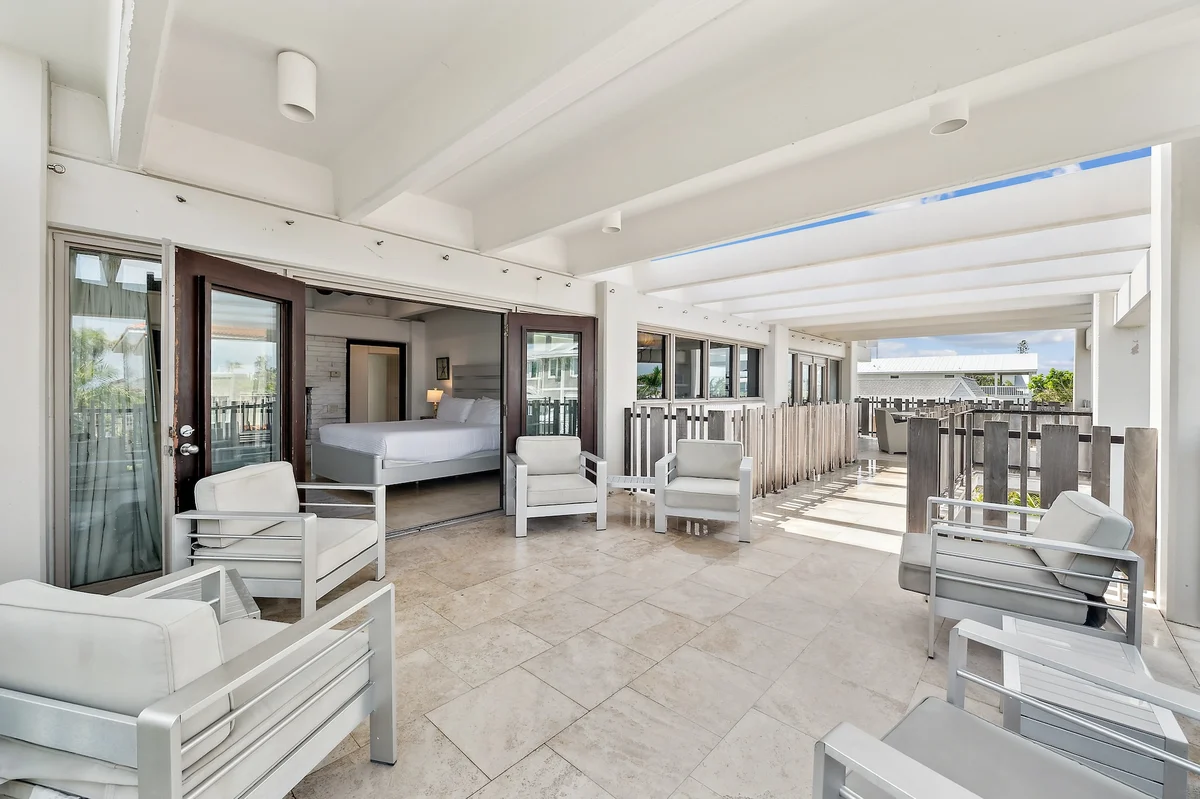 Wander Anna Maria Bluffs