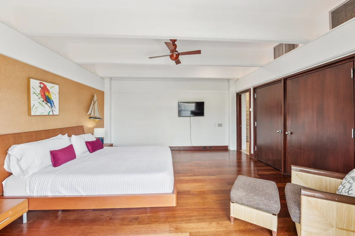 Wander Anna Maria Bluffs #34