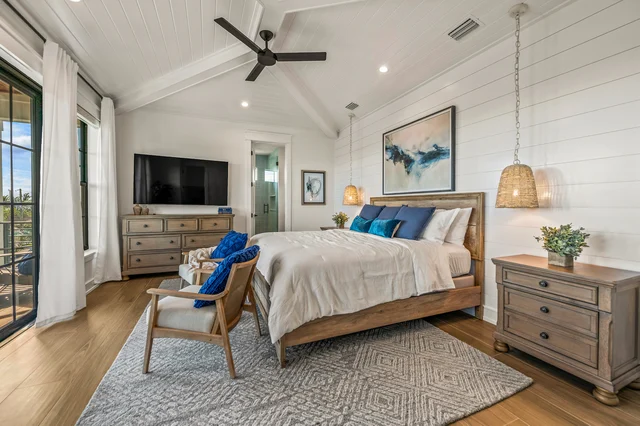 Bedroom 1 image 1
