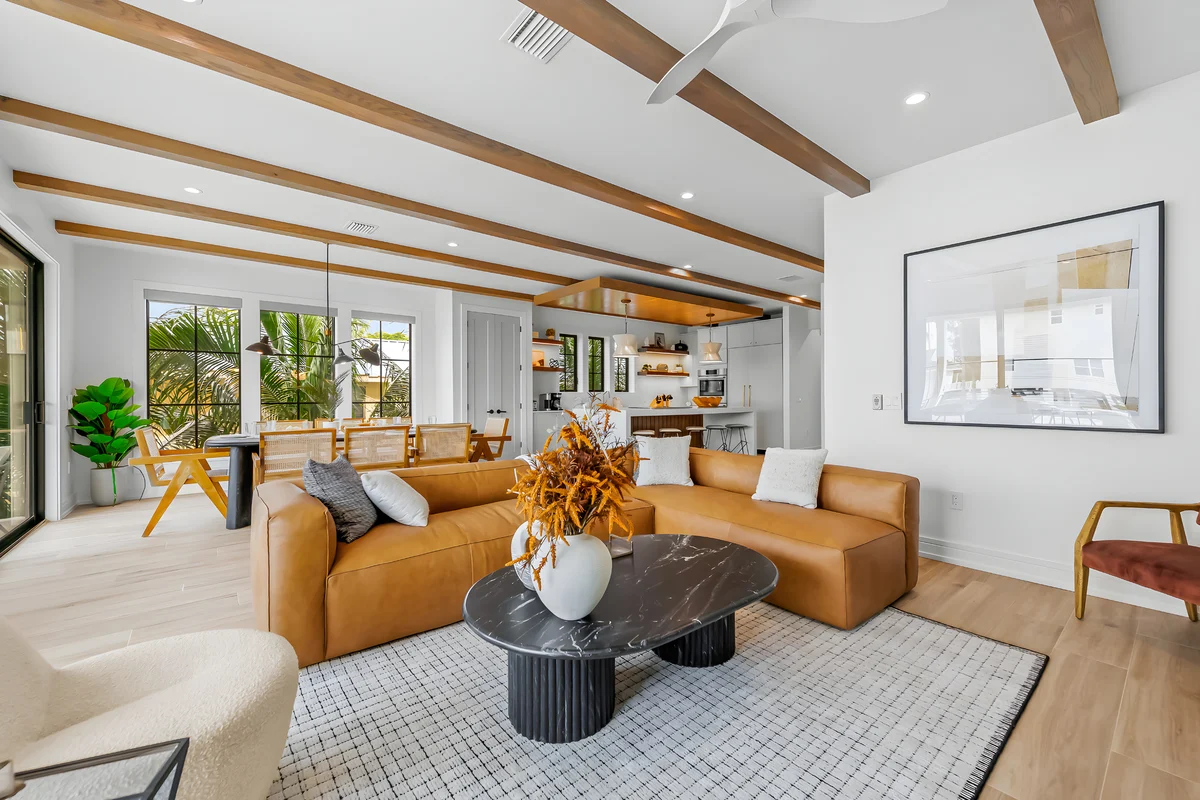 Wander Bradenton Beach Luna