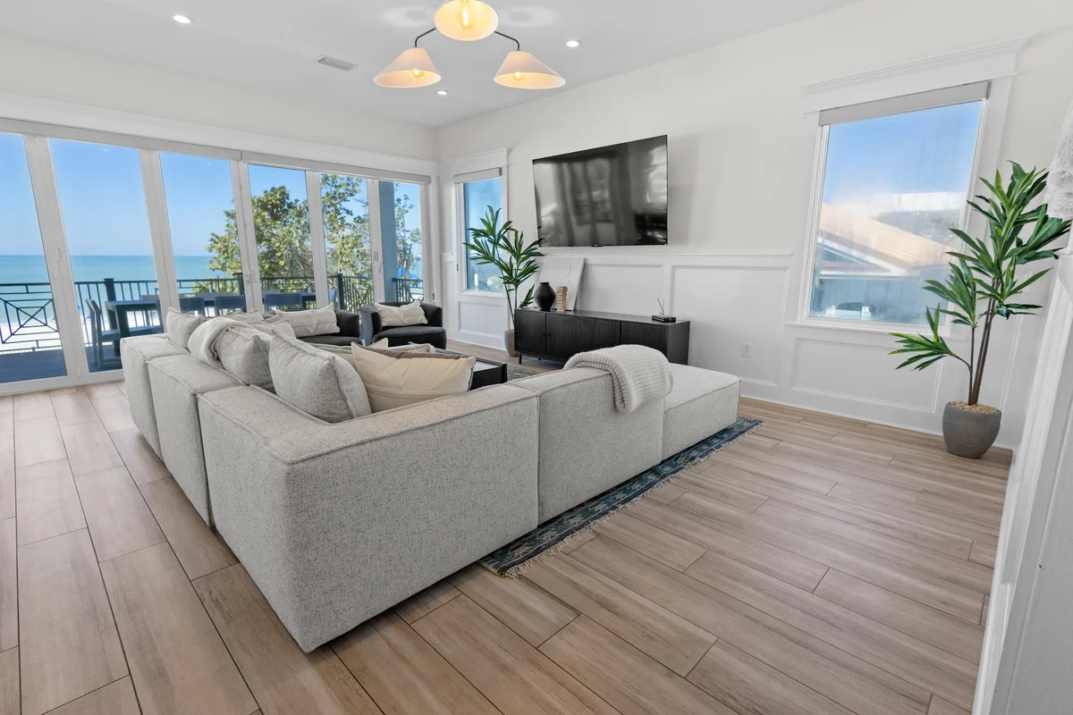 Wander Bradenton Beach Gulfront