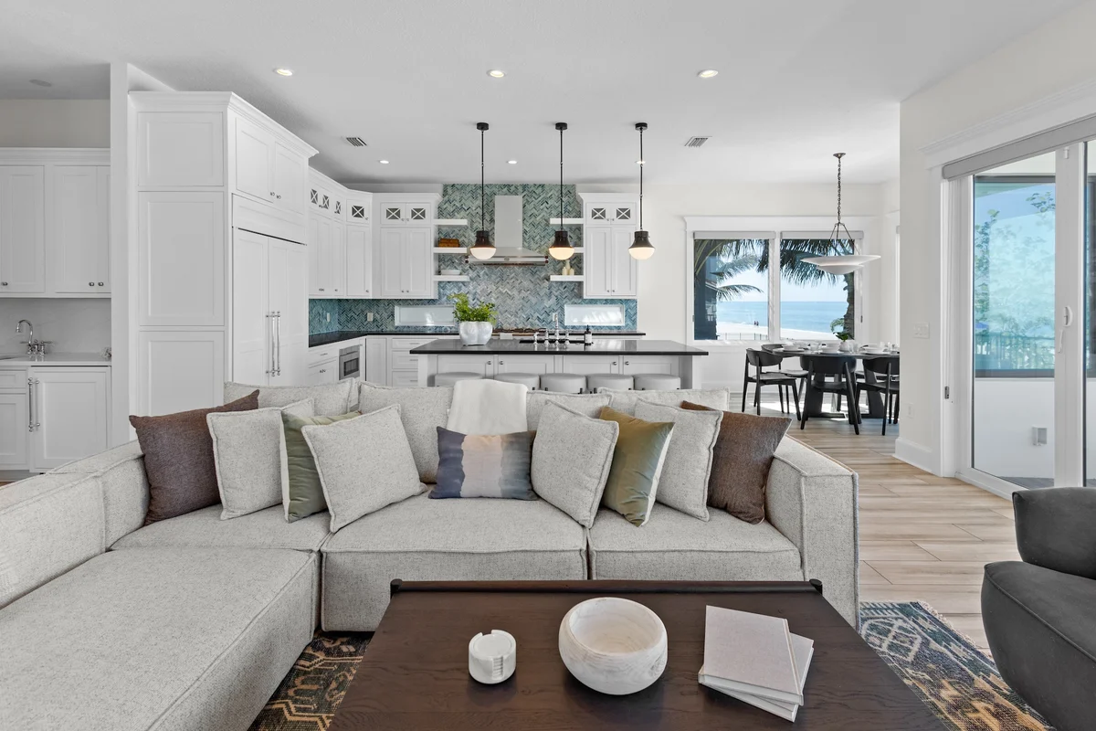 Wander Bradenton Beach Gulfront #41