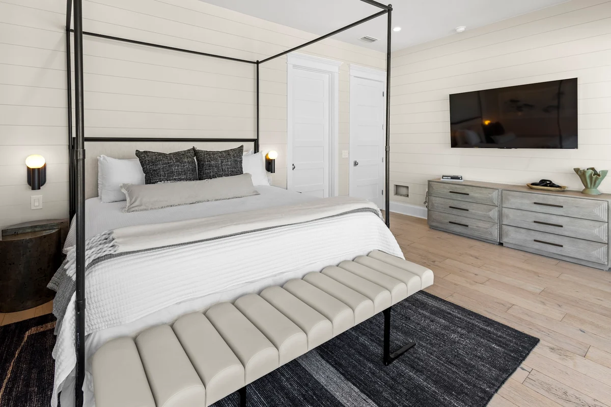 Wander Bradenton Beach Gulfront #43