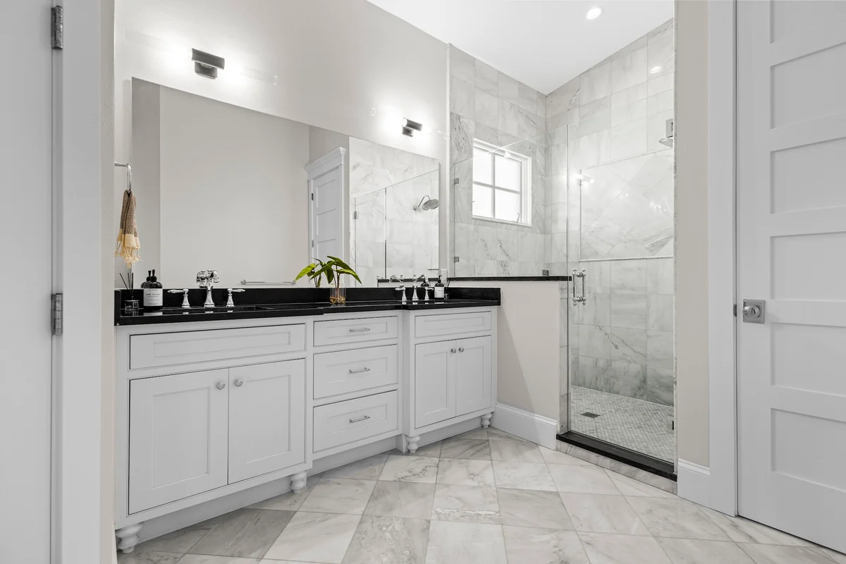 Wander Bradenton Beach Gulfront #31