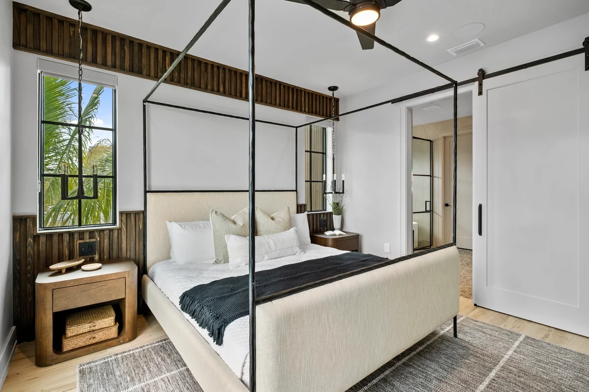 Wander Anna Maria Keys #34