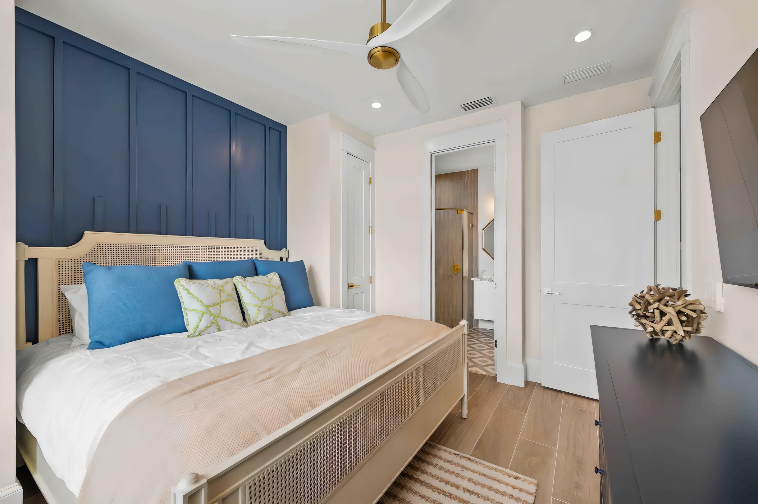 Wander Holmes Beach Gulf #32